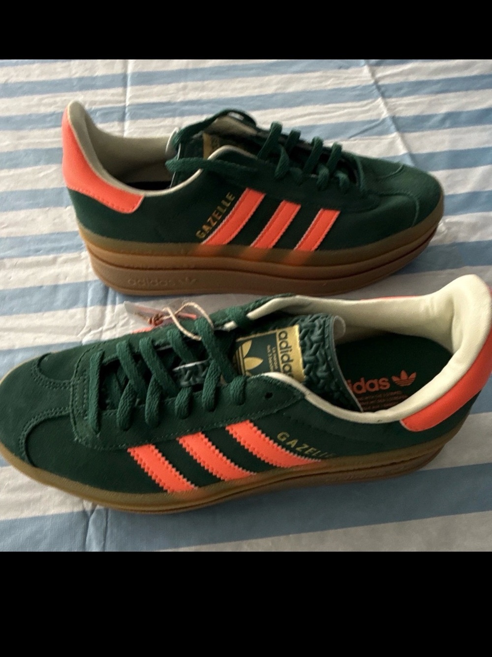 NIB Adidas Gazelle Bold Collegiate Green Platform Sneakers US 7W / 6Y